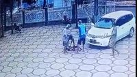 ABG Terekam Gambar Kelamin ke Mobil di Parkiran Masjid Pekalongan