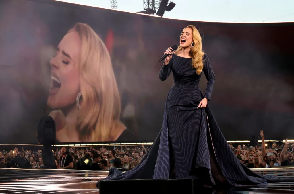 Adele Lagi Konser, Jeda Dulu karena Mau Nonton Final Olimpiade 2024