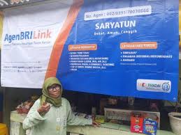Agen BRILink Ini Tak Pernah Sepi, Dikenal Ramah dan Tidak Menolak Pembayaran Uang Receh dari Konsumen