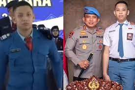 Anak Ferdy Sambo Wisuda Prabhatar, Ada Sosok Orang Dekat Prabowo Ikut Menyemangati