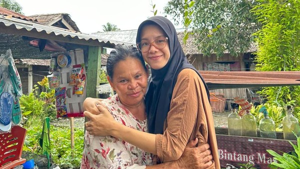 Anak Ini Cari Ibunya Cuma Modal Foto Kembali Bertemu Setelah 27 Terpisah