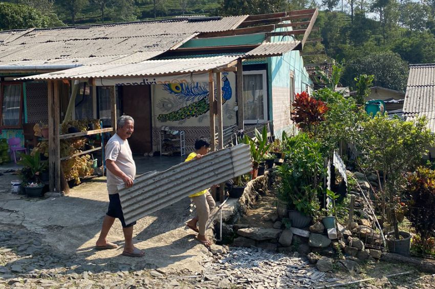 Angin Kencang Terjang Gunung Mas Bogor, 22 Rumah Warga Rusak