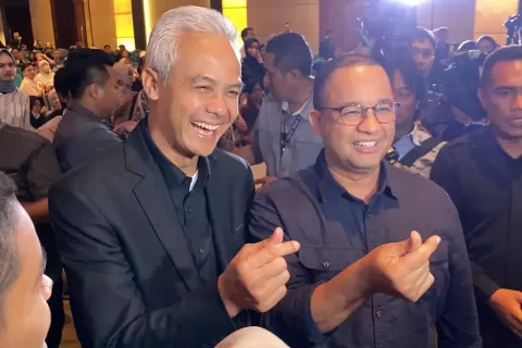 Anies Baswedan Ucapkan Selamat Ultah ke Ganjar Pranowo Minta Diundang Makan Makan