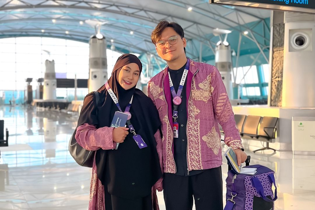 Anisa Rahma Menunaikan Ibadah Umrah di Usia Kehamilan 8 Bulan 