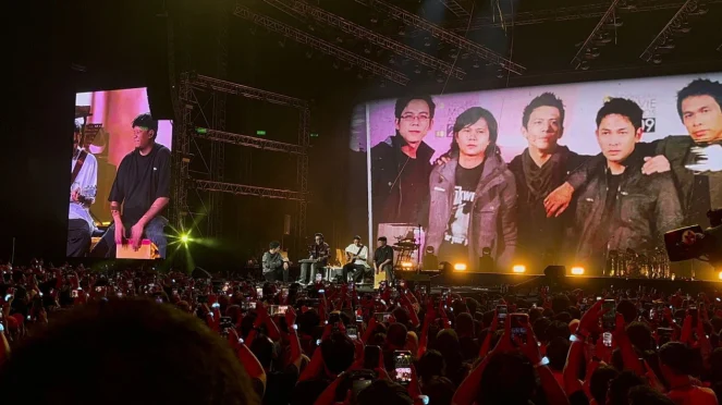 Ariel NOAH Pamit Istirahat Panjang dari Panggung Musik, Persembahkan Lagu Suara Dalam Kepala