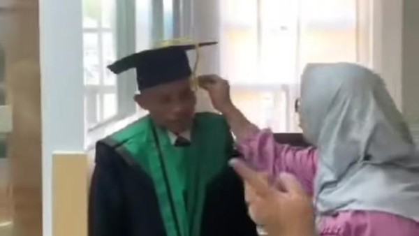 Bangun Kesiangan Mahasiswa IAIN Gorontalo Wisuda Sendirian