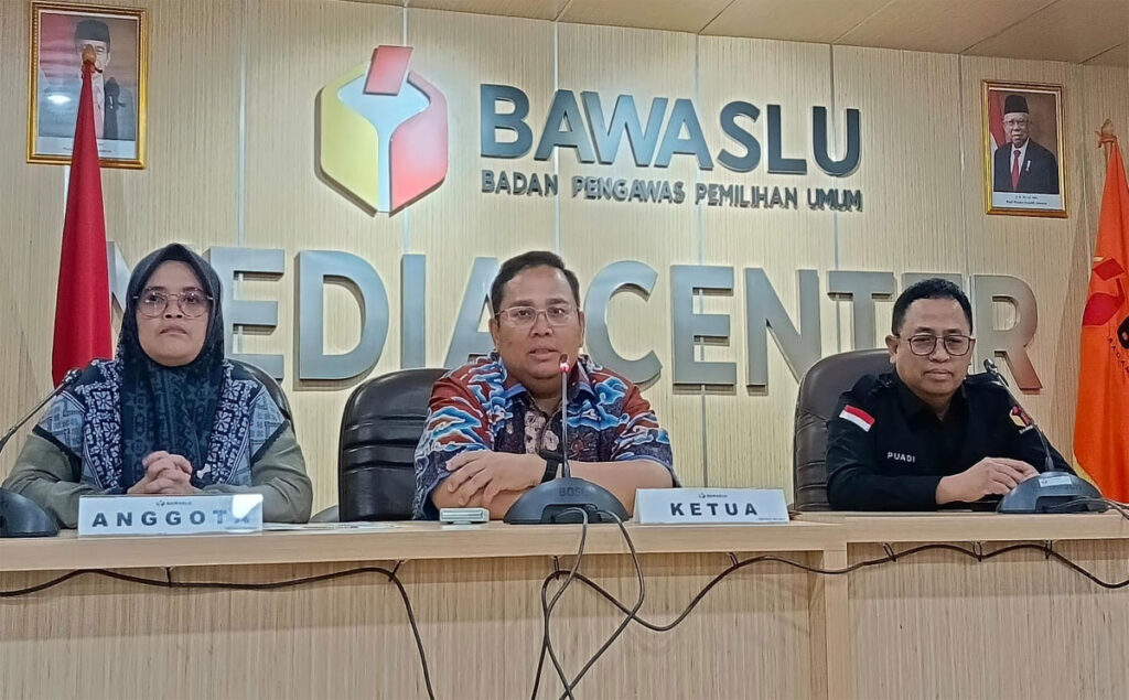 Bawaslu RI Tidak Temukan Surat Suara Tercoblos di Mekah