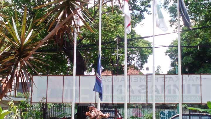 Bendera NasDem Diturunkan di Markas AMIN, Ini Faktanya 