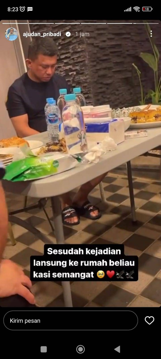 Beredar Foto Ferdy Sambo di Rumah Ini Kata Pengacara