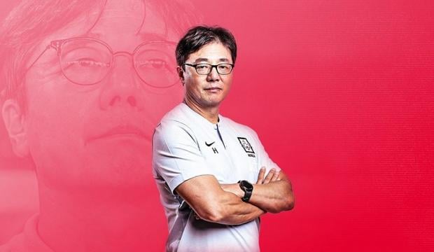 Bukan STY, KFA Tunjuk Hwang Sun Hong Pelatih Interim Korea Selatan