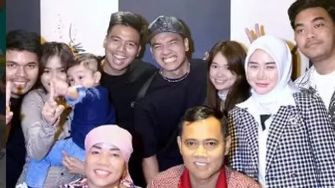 Buntut Skandal Video Syur, Haji Faisal Tak Restui Lagi Hubungan Fadly dan Rebecca Klopper