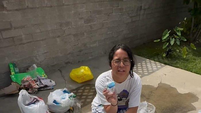 Cinta Mulung Botol Bekas di Amerika Uya Kuya: Biar Bisa Beli Rumah