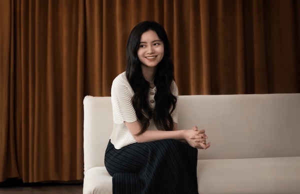 Demi Guo: Dari 
