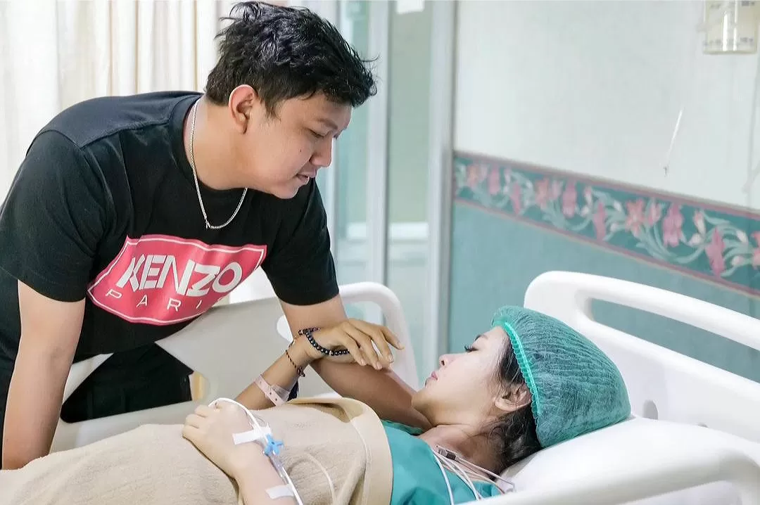 Denny Caknan Jadi Ayah, Ungkap Kondisi Anak yang Lahir Prematur 