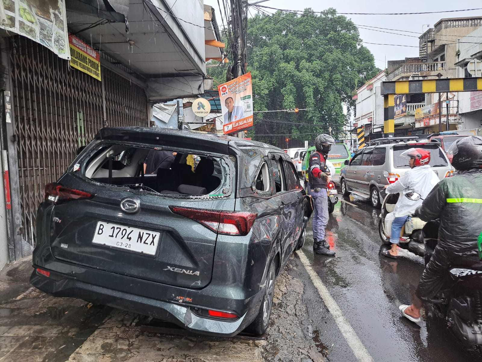 Detik Detik Perampok Babak Belur Kena Amukan Massa di Empang Bogor