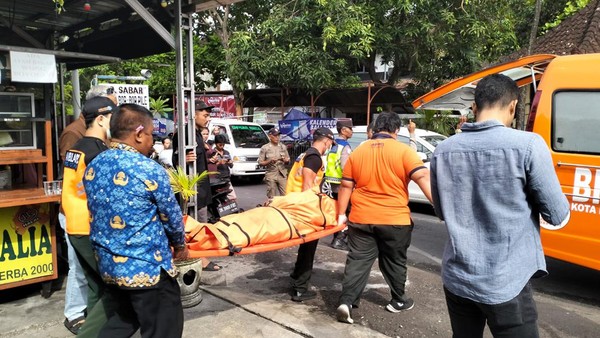 Diduga gegara Kelelahan, Sopir Angkut Logistik Pemilu Ini Meninggal