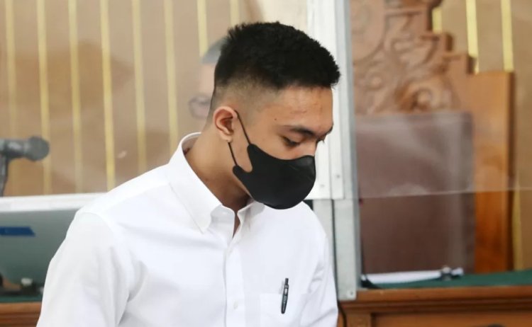 Dituntut Bayar Restitusi Rp 120 M dan 12 Tahun Bui, Mario Dandy Geleng geleng Kepala