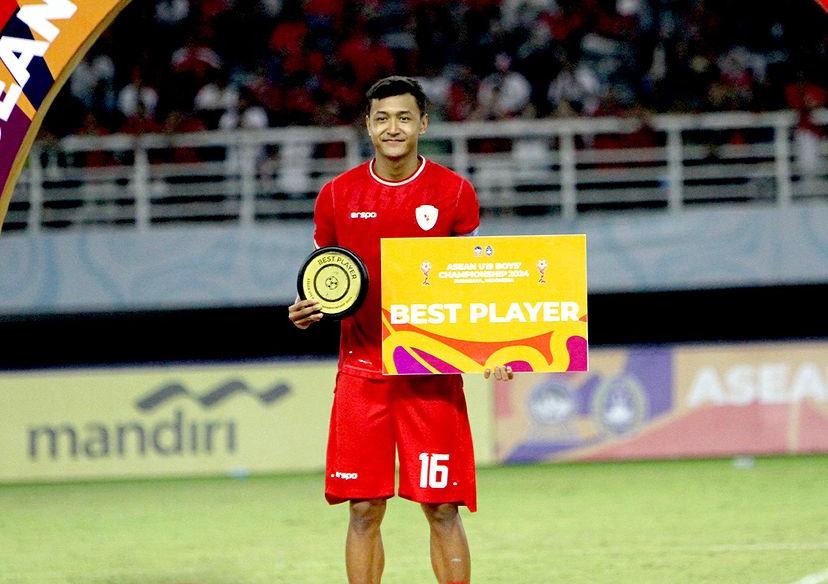 Dony Tri Pamungkas Raih Gelar Pemain Terbaik Piala AFF U 19 2024