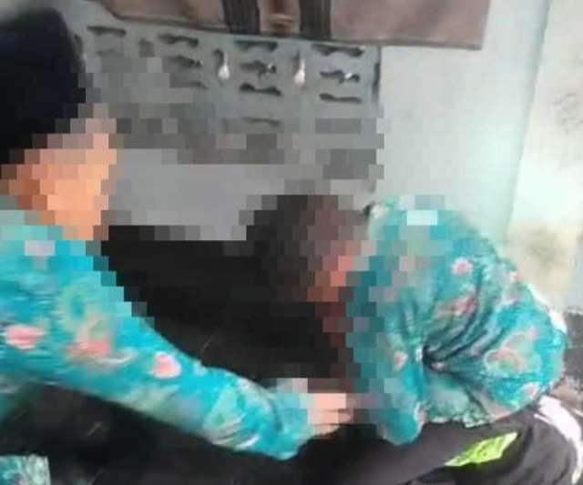 Dua Siswa MI di Lombok Timur Adu Jotos hingga Berdarah darah