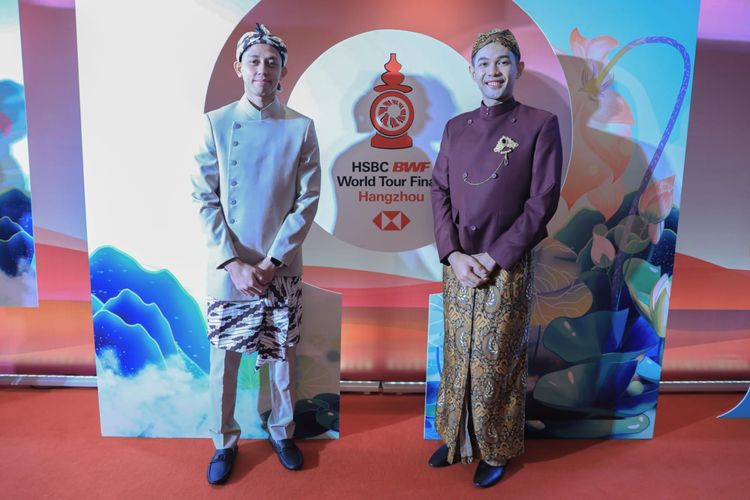 Fajar Alfian Kena Ledek Gara Gara Gagal Menang Best Dress di Gala  Dinner BWF World Tour Finals 2023 : Padahal Bedaknya Udah Tebal