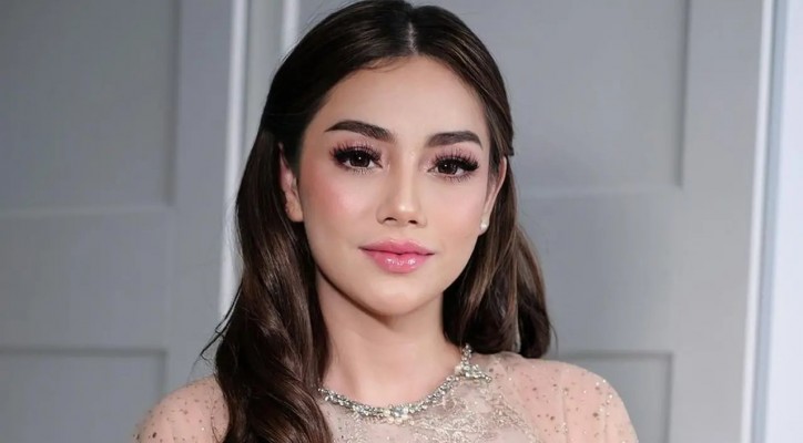 Fokus Karir, Celine Evangelista Tak Gentar Hadapi Kabar Baru Stefan William