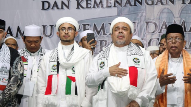 Habib Rizieq Akui Didatangi Polisi Soal Cooling System, Pengakuan Habib Rizieq Didatangi Polisi Soal Cooling System: Kalau Pemilu Jujur dan Adil Akan Damai