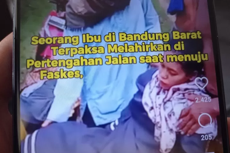 Ibu Hamil di KBB Melahirkan di Perjalanan Saat Ditandu