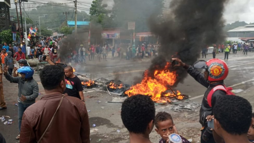 Ibu Kota Papua Nugini Rusuh, Pemicunya Gaji Tentara Polisi Dipotong