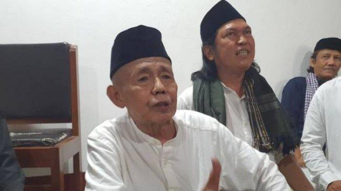 JAMAAH AOLIA RAYAKAN LEBARAN LEBIH AWAL, MBAH BENU : SAYA SUDAH TELEPON ALLAH