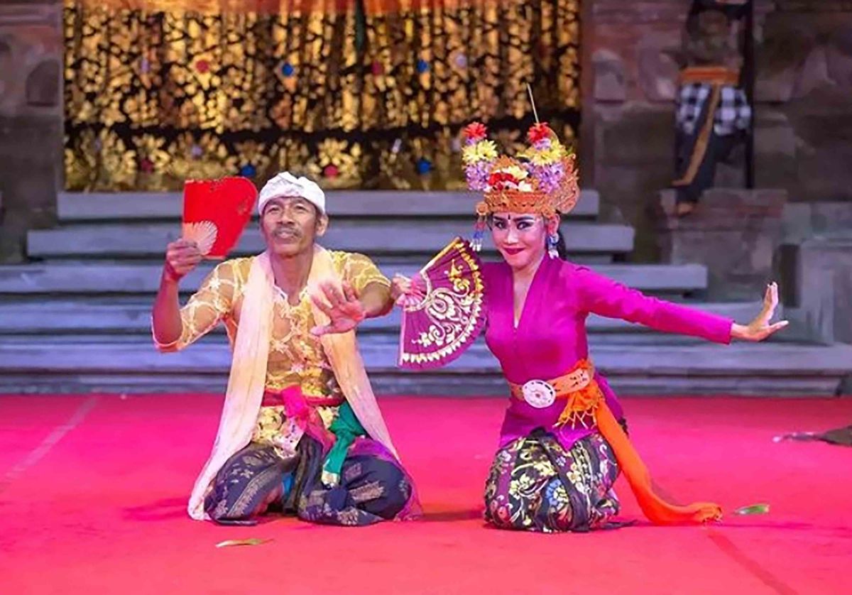 Joget Bumbung Erotis di Bali, padahal Sudah Dilarang Disbud