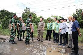 Jokowi Akan Berkunjung Lewati Jalan Rusak yang Viral, Pejabat Lampung Mendadak Panik