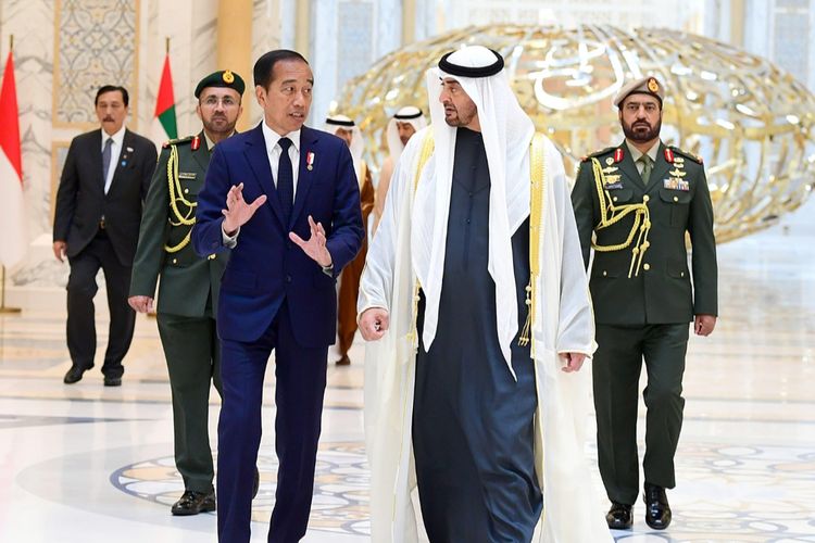 Jokowi Kunjungi Masjid Presiden Joko Widodo di Abu Dhabi