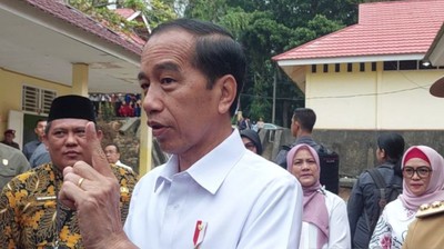 Jokowi : Tidak Ada Peristiwa Prabowo Tampar Wakil Menteri