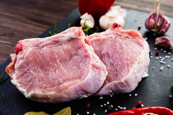 Jualan Daging Babi Kering, Mantan Pebulutangkis Ini Dikritik