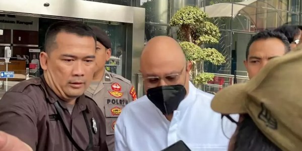 KPK periksa suami Maia Estianty terkait perkara Eko Darmanto
