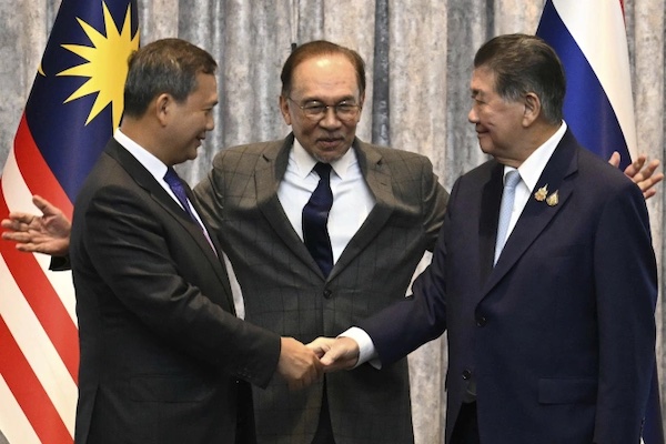 Kebahagiaan Warga Kamboja Dan Thailand Setelah Gencatan Senjata, Namun Kekhawatiran Masih Menghantui