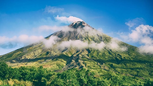 Kebakaran Gunung Argopuro Meluas, Seluruh Jalur Pendakian Ditutup hingga Kondisi Aman