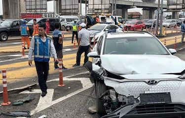 Kecelakaan Beruntun Terjadi di Gerbang Tol Halim, Sopir Truk Ditangkap