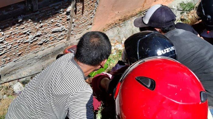 Kesaksian Warga Lihat Korban Kecelakaan Terlempar dan Motornya Jatuh ke Sungai