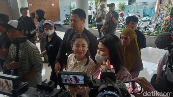 Ketua RT Bantah Tolak Sapi Kurban Dewi Persik: Kita Menerima Kok