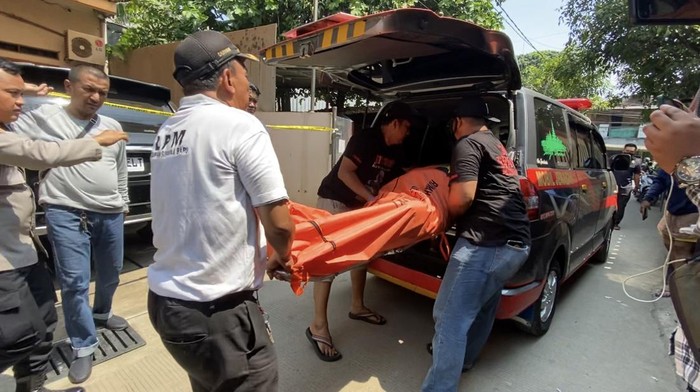 Kronologi Anak Bunuh Ibu Lukai Ayah di Depok gegara Masalah Bisnis