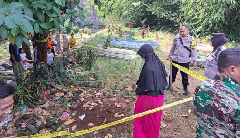 Kuburan Penuh Lalat di Bogor Bikin Geger Ternyata Berisi Mayat Kucing