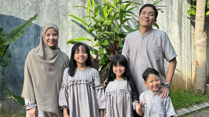 Lebaran Bareng, Desta dan Natasha Rizky Dapat Pesan Mengharukan dari Anaknya 