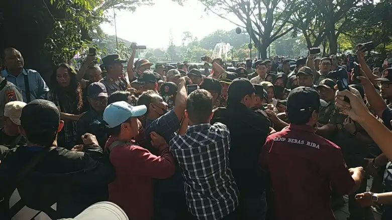 Mahasiswa di Kota Malang Terseret Banjir Saat Latihan Rafting di Sungai Brantas Kepanjen