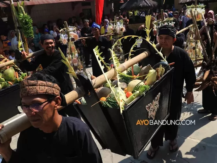 Masyarakat Cireundeu Minta Pemkot Cimahi Terbitan Perda Perlindungan Masyarakat Adat  