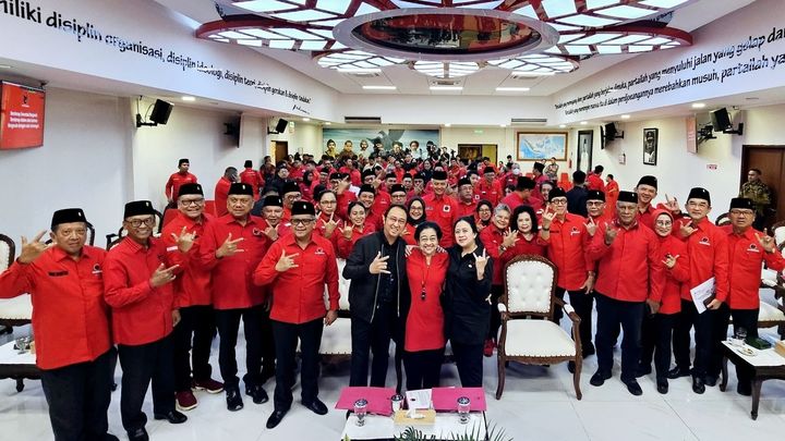 Megawati Akhirnya Lantik Ganjar dan Ahok Jadi Pengurus DPP PDI Perjuangan