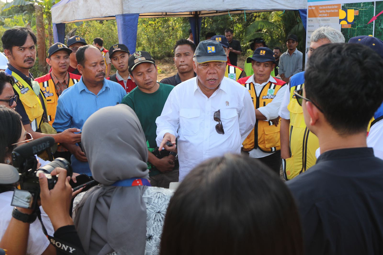 Menteri PUPR Perbaiki Jalan Kawasan Sekitar IKN: Biar Kirim Telur Sayuran Mudah