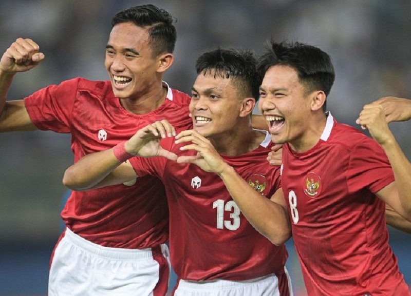 Netizen Kritik STY Usai Irianto dan Ferarri Dipanggil ke Timnas