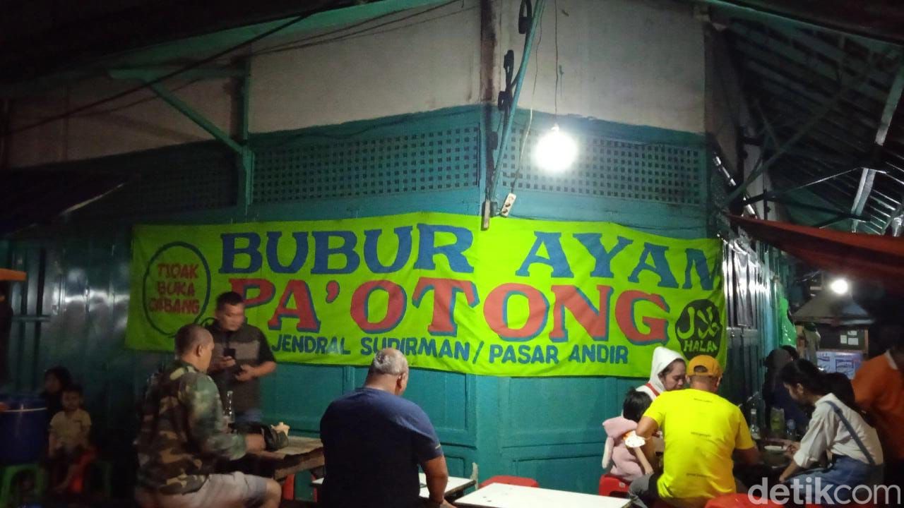 Nikmatnya Bubur Legendaris 76 Tahun Langganan Ridwan Kamil