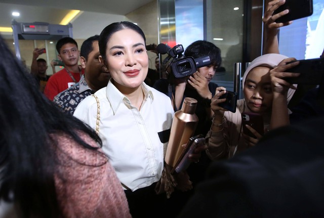 Olla Ramlan Ungkap Alasan Bisa Maafkan Nindy Ayunda